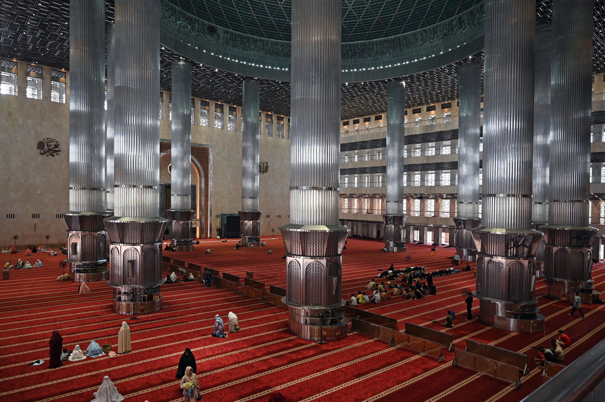 Gebetshalle der Istiqlal-Moschee, Jakarta